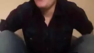 زي ممرضة يُتمزق لوضعية كلابي