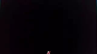 مص ورشف الثدي الضخم في فيلم إباحي