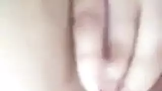 احتفال جنسي ثنائي بقضيب حمار مع قذف داخلي