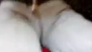 حركة مثلية ثلاثية لمراهقات