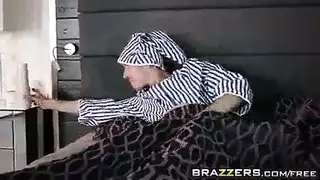 أفلام إباحية مع جنس شرجي ومهبلي قاسي