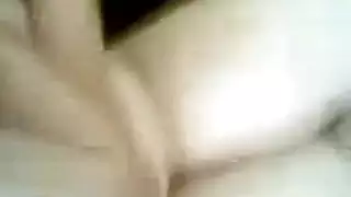 مراهقة عربية تبتلع السائل المنوي في مص إكس إكس إكس