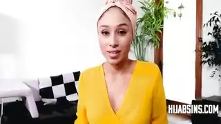جلسة إباحية سرية لزوجة الأب المحجبة