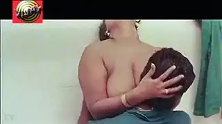 جمال بريء يتلقى مضاجعة قاسية