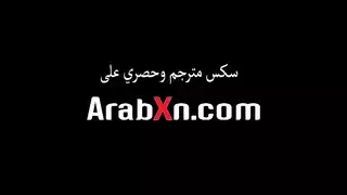 ادفع أكثر لتسيطر على الخادمة في السرير