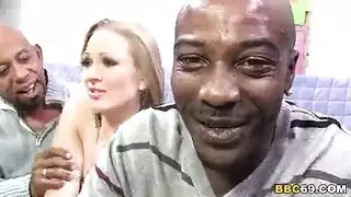 تحرش عراقي منزلي