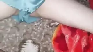 زوجة مع الكثير من البلدان