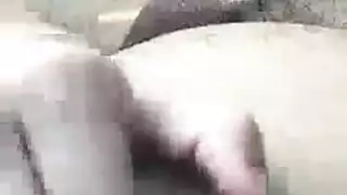 مرافقة شقراء مديونة تحصل على شرج عنيف وقضيب سميك