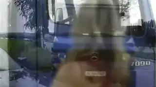 فعل شرجي خشن مع دخول عميق من الخلف