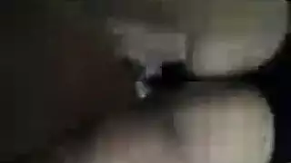 هذه الفتاة المثيرة تتوسل للحصول على تدليك دافئ وعملي