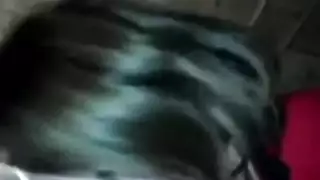 هاوٍ عربي مثير يبلع قضيبًا، يحصل على كريمبي من كاميرات البنات