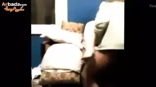 اصغر بنت في السن تصرخ جمد من الوجع أول مرة تتناك عندها 14سن