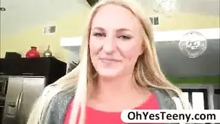 في سريا تامه و هي تقول له انه هو الوحيد الذي كان يحب كسها
