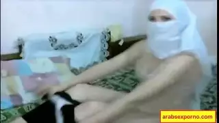 بنت سوداء ساخنة مترجمة