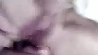 الفحل الأسود ينكح الرئيس الأبيض بعمق في مكتبه