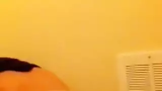 يبكيها يدوخها