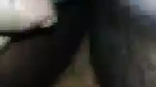 مشاهدة خفية إباحية: بنات يلعبن ببظر بعض
