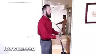تدريب حلقي بقضيب ضخم تدمير منعكس الاختلاج