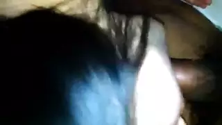 ٦ فرج آسيوي مشعر صريح: فعل جنسي جماعي عنيف