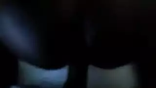 أدفع ثمنها وأحصل على كسها الضيق