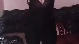 حفلة رقص جنس جماعي صريحة: الجميع يقذف على حلبة الرقص