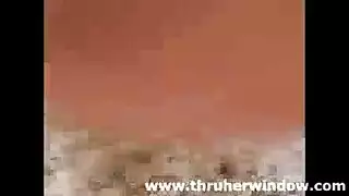 رجل مع حيونت كلب