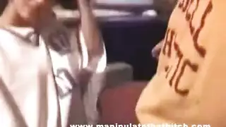 شاب يتلقى مصًا عنيفًا وقذف في فمه
