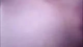 فتاة عربية تمت finger حتى النشوة قبل أن تأخذ الحمولة