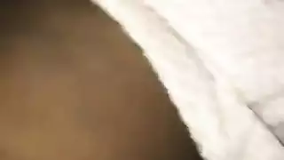 حركة جنسية ثلاثية صريحة