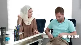 ١ الشاب المسلم الفلبيني يتحرر من خلال اختراق شرجي عميق