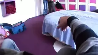 هاوية فرنسية قاسية تستمتع بجنس عنيف