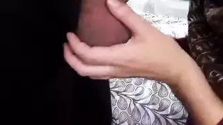 نجمات البورن العربي لوسيا تبتلع قضيبًا كبيرًا وصلبًا