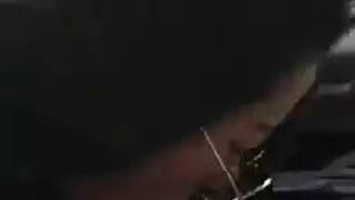فيلم جنس ثلاثي صريح: صديقة آسيوية تشارك مهبلها و مؤخرتها الضيقتين