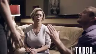 يسمح لزوجته المضاجعة من حبيبها