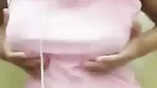 ناتاشا تمتلئ بشاب غريب