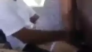 كريسماس صريح: سانتا يهدي الجد هدية إباحية