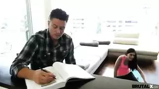 جنس دخول بيت
