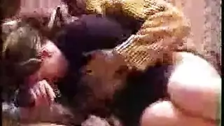 امه زعلانه جدا من اباه