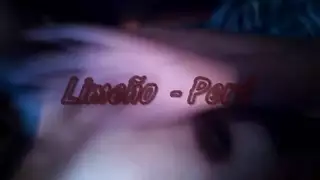لقد لعقت فرجها البيروفي حتى صرخت
