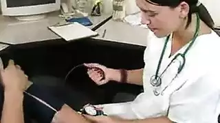 اليك الساخنة أنثى في عصابة بانج