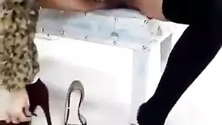 جمال عربي يأخذ شرج قاسي في مشهد إكس إكس إكس عنيف