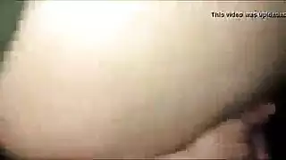 محجبة مجهولة تطيع طيزها البيضاء بعد مص القضيب