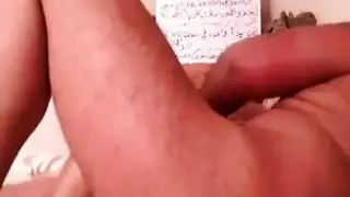 عاهرة عربية ممتلئة الجسم تتعرض للضرب بقوة في فيديو جنس صريح مع زوجها