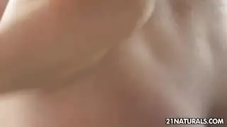أتوق لرؤيتك عاريًا وملئك
