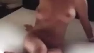 تدليك مهبلي صريح من فتاة هولندية متمردة