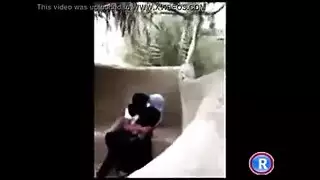واحدة بتتفرج في الشغل علي سكس