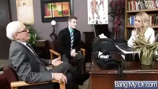 سكسي دكتورة ودكتور