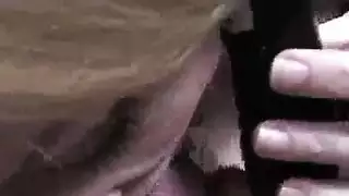 الزوج المخدوع يعثر على فيديو لزوجته تمارس جنس شرجي صريح