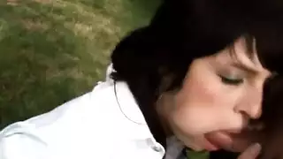 سكس اجنبي ساخن في ميدان الغولف وسط الاعشاب الخضراء