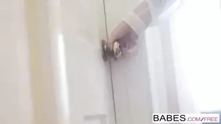 جسدها الفاتن